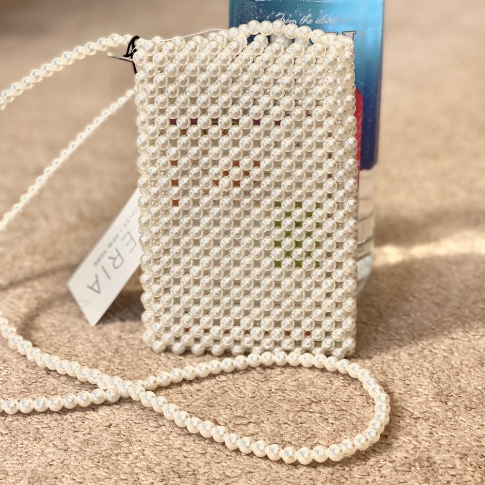 Pearl handmade phone crossbody